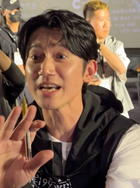 吴慷仁路演遭粉丝喊话多拍戏，回应还是要休息