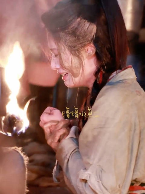 卢昱晓《何不同舟渡》新路透来了～你觉得她这段哭戏演技怎么样？