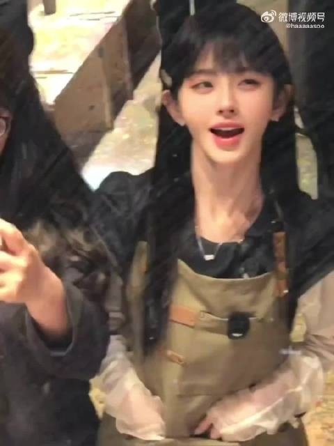 我不行了，这个鞠婧祎怎么能如此美萌