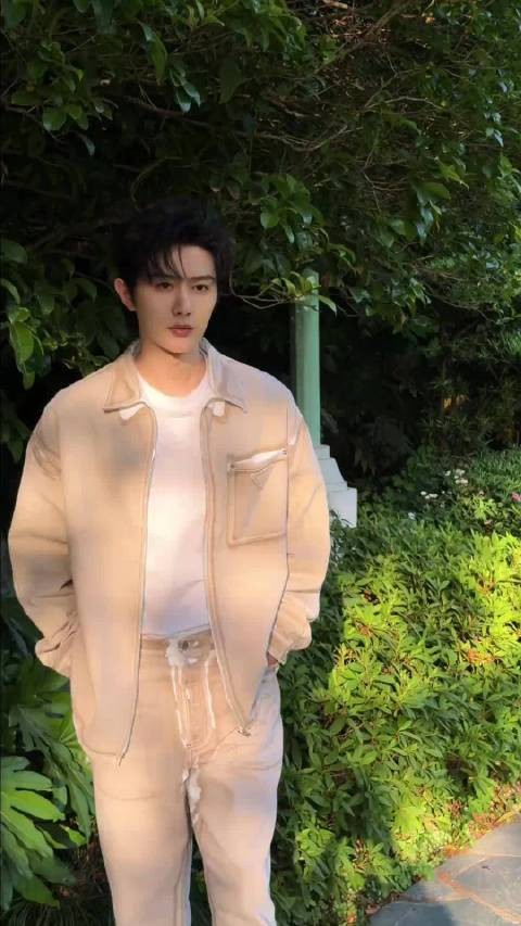王佑硕发文鼓励粉丝保持积极心态