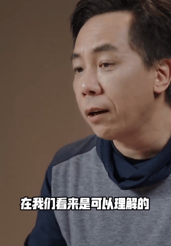 《桃花坞》导演回应方媛坚持住男生单人间争议