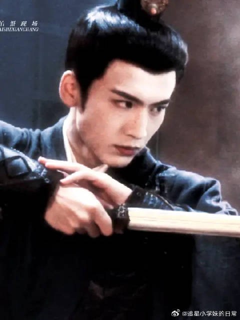 文可推举榜首,武可剑影凌厉之人,唯有裴相是也