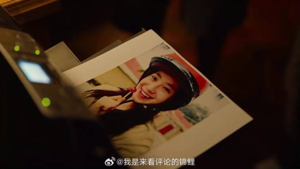女孩脑癌命不久矣,小伙为他洗出照片,做法暖了