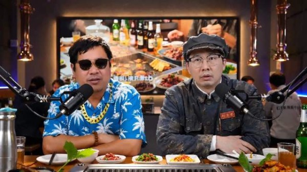黄仁勋访韩首站与商界三巨头烤肉聚餐