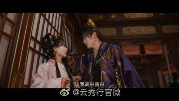 邓为在云秀行分饰两角，郑适与楼启炎反差演绎