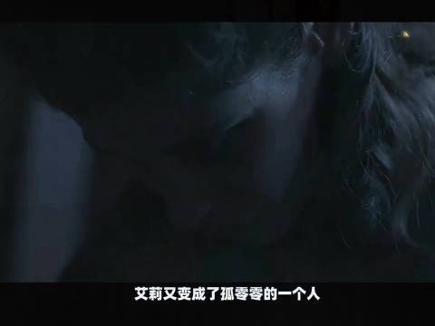 地牢幸存者遭屠夫虐杀，鲜血溅面压迫感十足