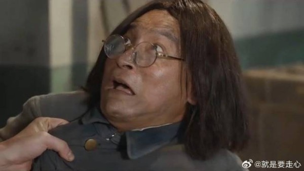 陈志朋实力一点不差 演逃兵被于小彤一把拎起来,害怕的模样演得太真实!