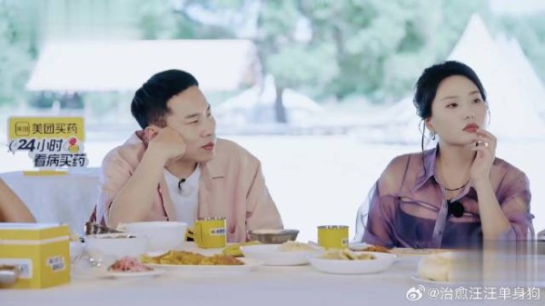 妻子付出一切丈夫却连水电费谁交都不知道