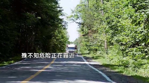 父亲为爱复活女儿