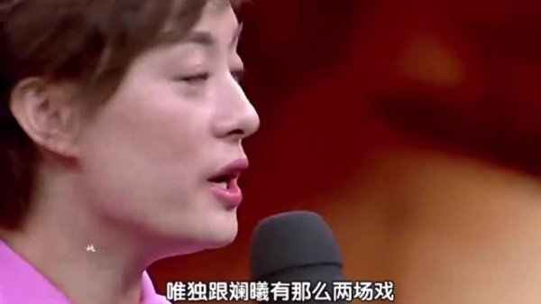终于知道芈月传的导演为什么说孙俪和斓曦站在一起就是甄嬛传了！