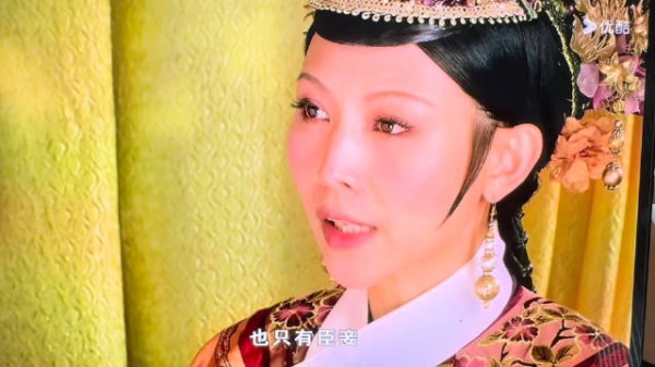 皇后直接不藏了 如果不是她这么嚣张 太后也不一定支持甄嬛回宫 7-20