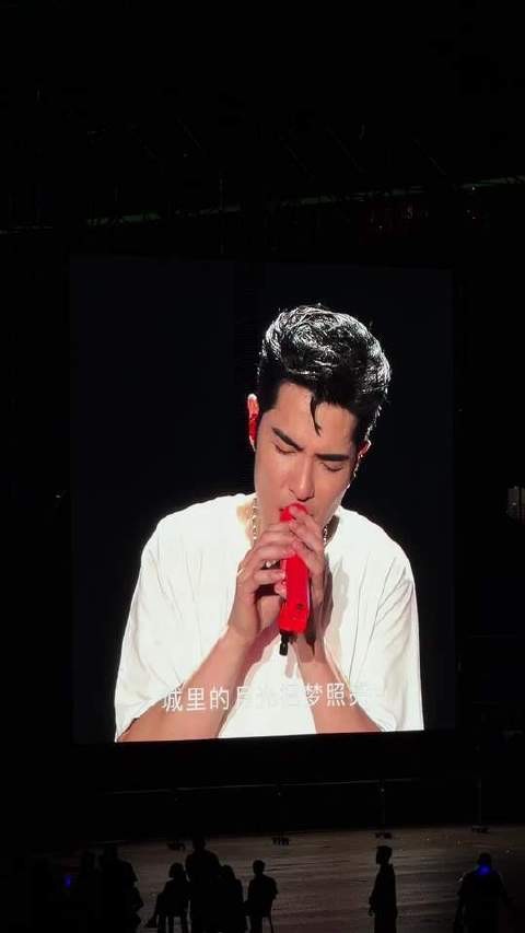 笑到不行老萧，快睁眼瞧瞧吧，怎么回回都与关键剧情擦肩而过
