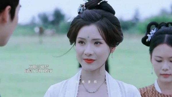 整个谢家只有大姐姐真心对她好 所以谢清圆也愿意帮助姐姐觅得良缘 一欧春