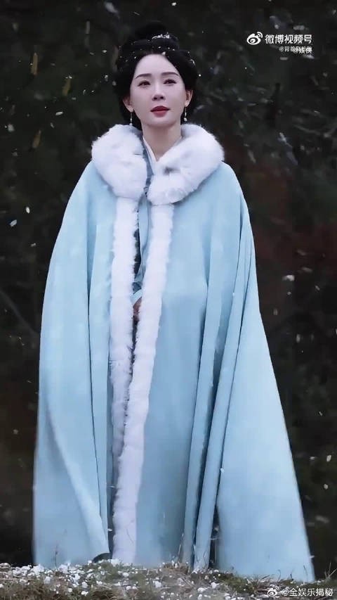 好多熟面孔集结何不同舟渡,期待鹤秋、陈数、赵昭仪,想看她们的古装造型!
