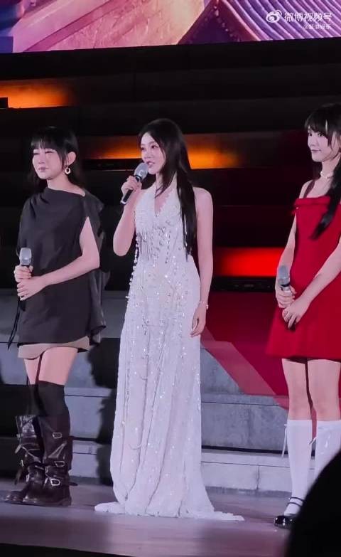 浪姐8新玩法,观众投票决定组队选曲