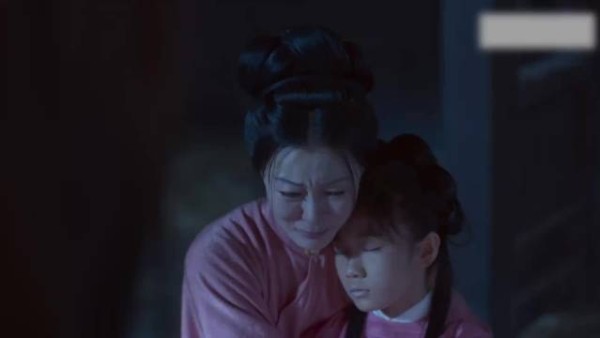 都想多看一眼孩子,扮演兰香这位娘,真的让我看哭了