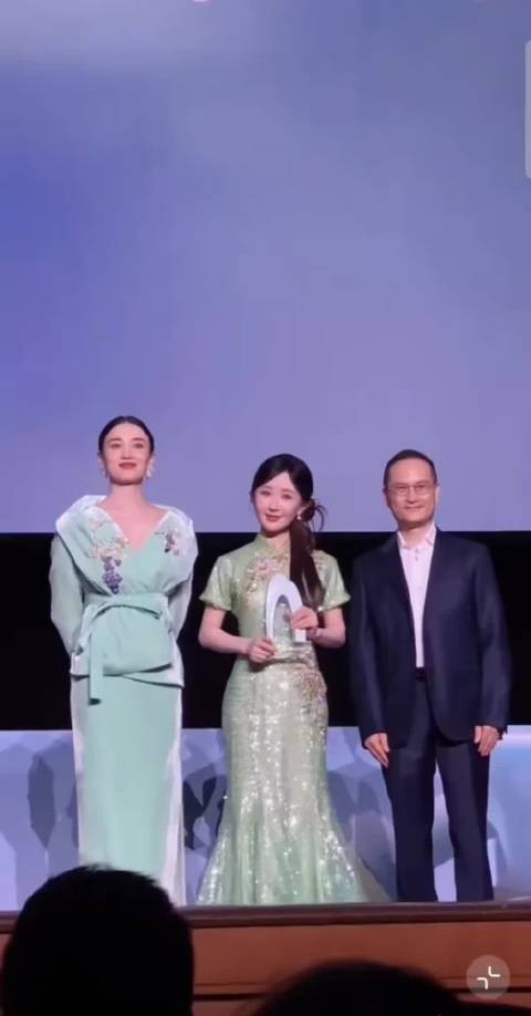 舒畅38岁状态佳,视频中依旧美丽