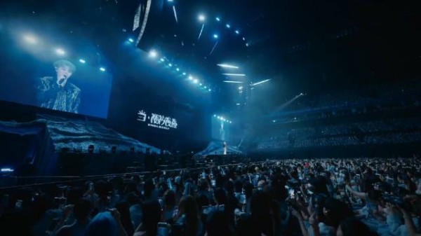 王俊凯连说三遍当潮汐漫溢回应口误