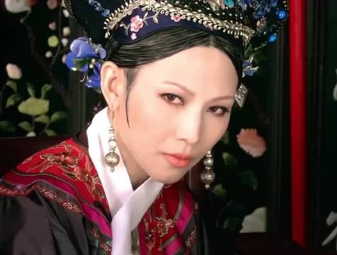 至此,嬛嬛的世界里,所有深爱之人与被深爱之人皆已杳然无踪