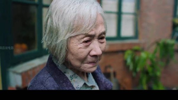 都说久病床前无孝子,这部电影颠覆认知,妈妈永远不会丢下孩子 妈妈
