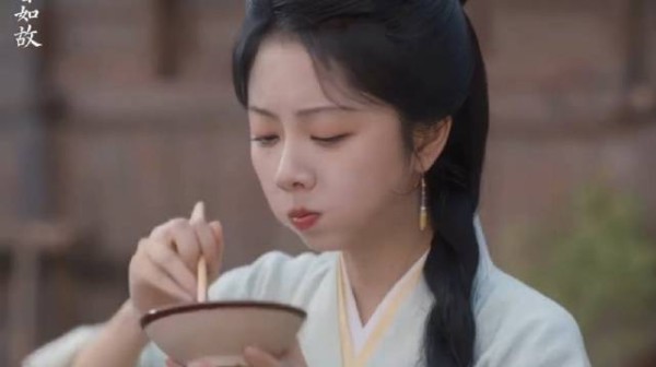 离家那么久就想着这一口呢!