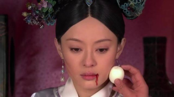 翠果一巴掌打醒甄嬛，这是要满血复活