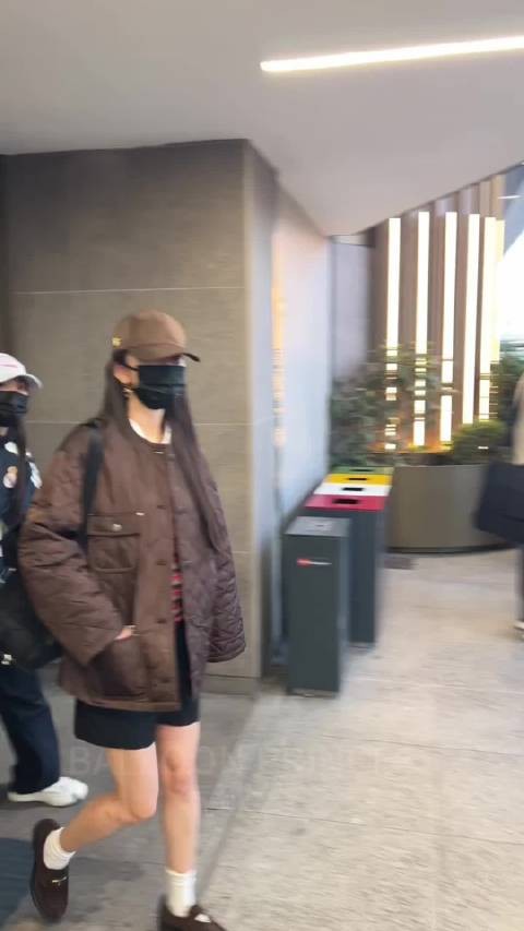 杨幂真是行走的时尚教科书,好喜欢她的私服穿搭