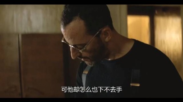 一个看起来有点缺心眼的邻居,竟然是个顶级杀手?