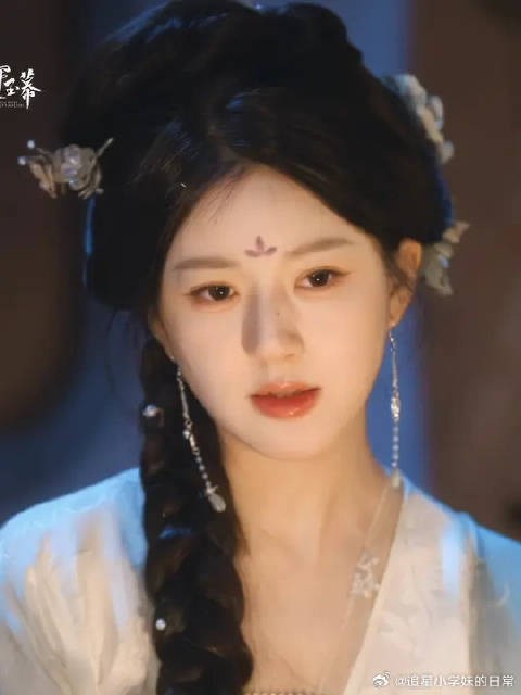“一曲苏幕遮，诉尽断肠事”