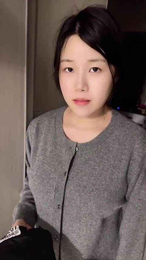 我就纳了闷了，你们怎么老是娶我喜欢的