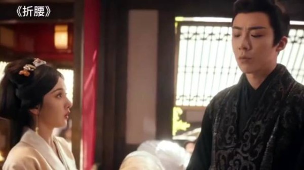 《折腰》小乔：只是呼吸 巍侯：手段了得~ 魏劭秒变暗爽哥