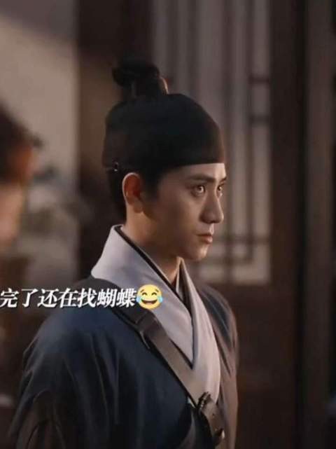 笑到打鸣的南客!纯真得毫无心机,脑袋里也空空如也