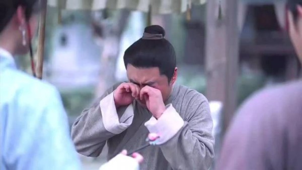 林锦岐嫉妒不甘，兰香心冷，一幕眼神道尽纠葛