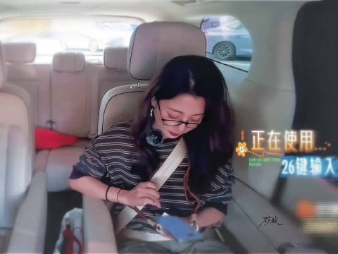 不需要刻意摆拍,安静伫立,自带故事感,氛围感直接拉满