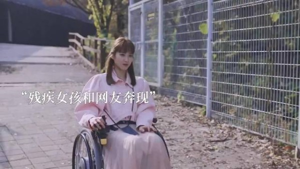 疯批女孩一步步攻略变态杀人魔,为闺蜜报仇