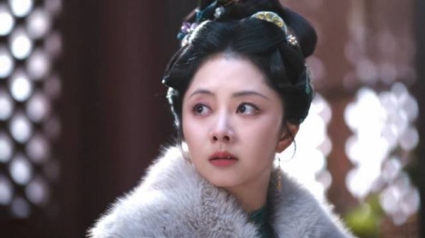 兰香如故虐心剧情,嘉兰回家拥抱父母