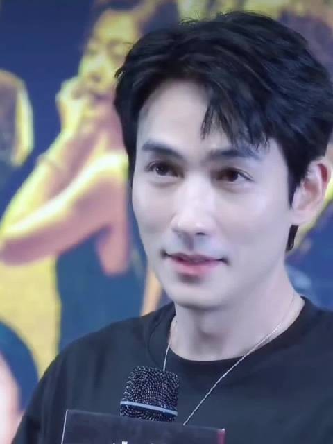 朱一龙中秋节祝福,电影空枪持续热映