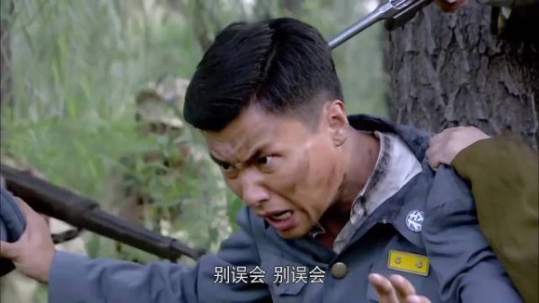 小伙被误认为是小鬼子,开始绕口令自证起来!