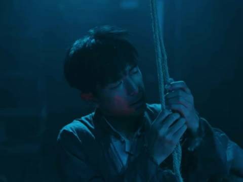 李现人戏合一，以真实身体状态塑造角色绝境