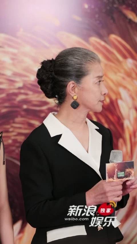 “热爱就能得到想要的成就”