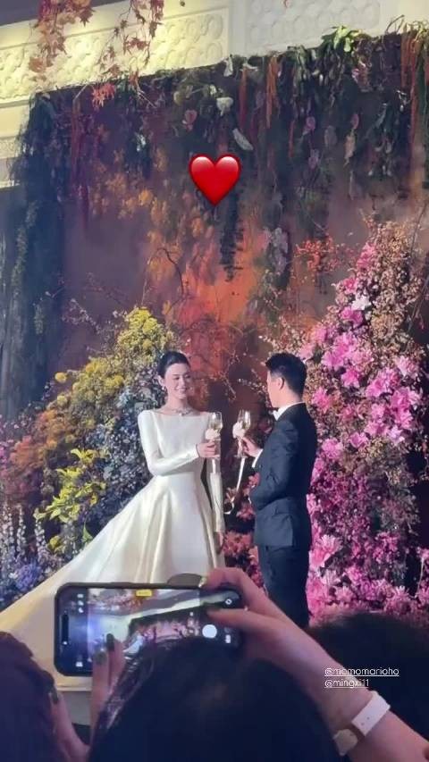 奚梦瑶仍穿婚礼同款高定