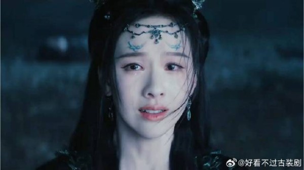 雾妄言主动与武拾光圆房，难道是为了弥补屠戮蛟族的错
