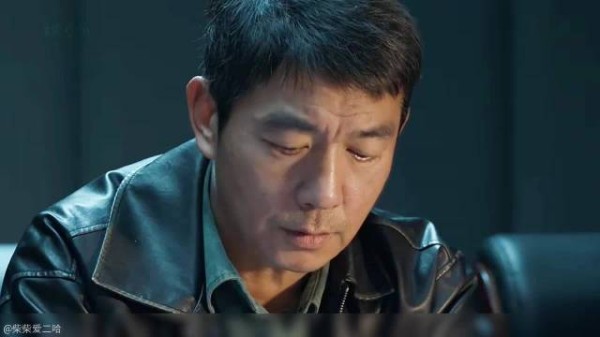 美版藏锋：毒品案告破，袁莱对罪行供认不讳