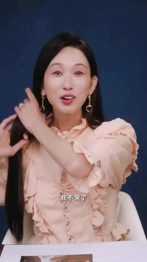 omg这竟然是林志玲……怎么感觉脸变了？