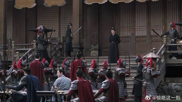 周生辰来参加庆功宴 哪料却被围攻了,秒懂中计了