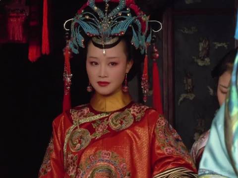 当年新人蓝盈莹撞档两难,孙俪主动协调档期,成就经典浣碧