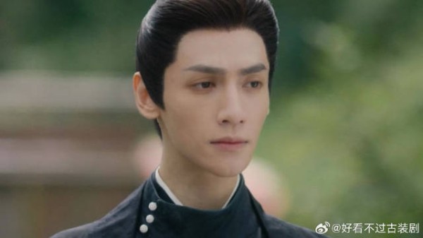少女被帅哥绑住，两人发生误会，真相令人捧腹大笑