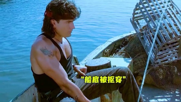 星爷的无厘头在他面前也逊色很多啊，当年看这片的时候差点给我笑断气在网吧里