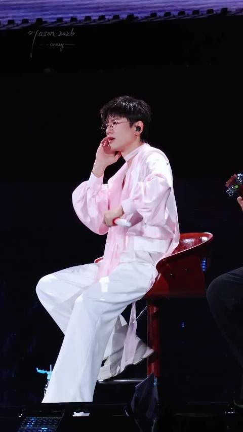张杰团队听劝,两周调整音响舞美歌单升级诚意获赞