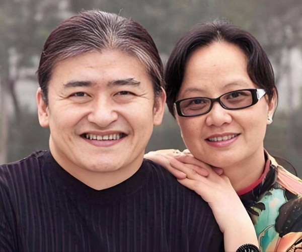 刘欢接受心脏支架手术后不休息!身边人多次被他感动落泪